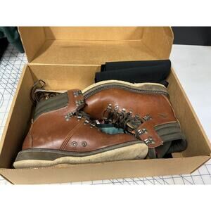 Simms Guide Model Fishing Boots‎ Men’s Size 8 With Simms Gravel Guards Included